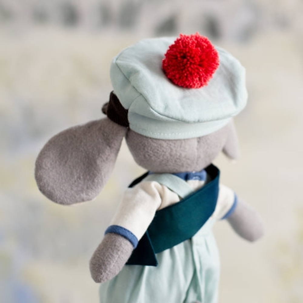 Hazel Village Village Duties Hat & Patches for Dolls - Picture 6 of 7